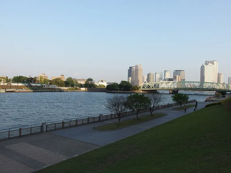 Tsukishima riverside
