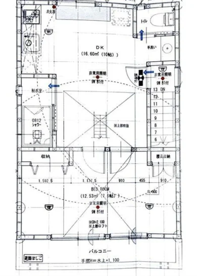 Floor plan — first floor. Labels are in the original Japanese.