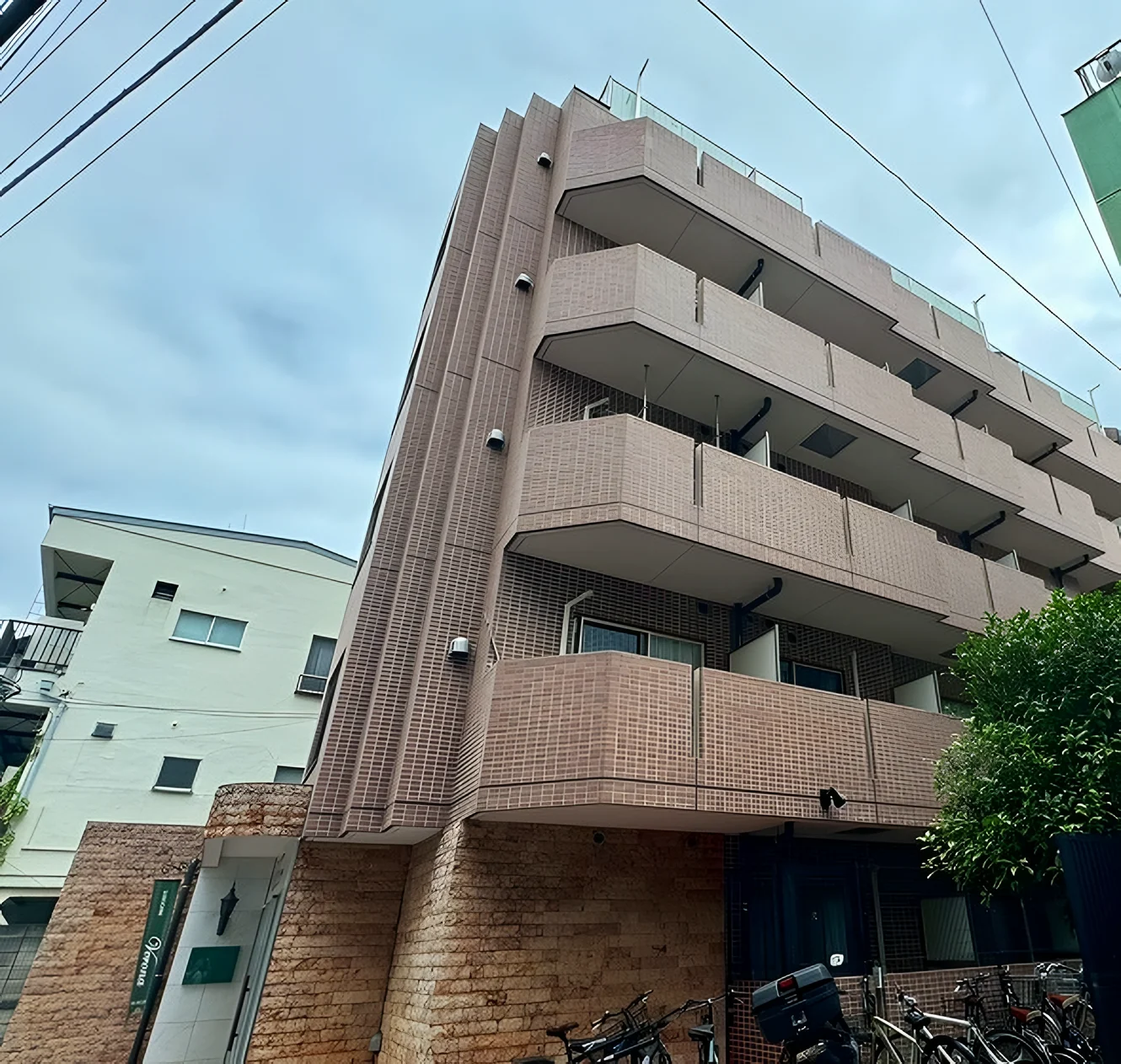 ヴェローナ白金 外観